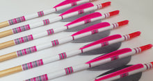 Load image into Gallery viewer, KG Premium Wooden Arrows with 3" Feathers - 11/32 Spine