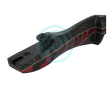 Load image into Gallery viewer, White Feather Firefinch Riser