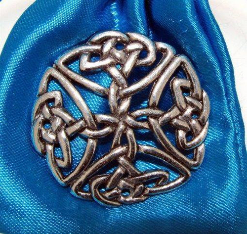 Large Celtic Knot Pin Badge