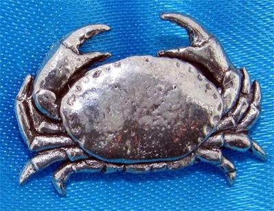 Cancer - Crab Pin Badge